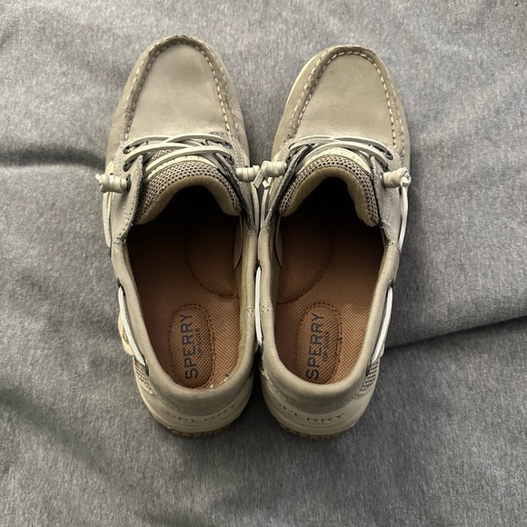 Sperry boat shoes size 7 - Picture 2 of 6